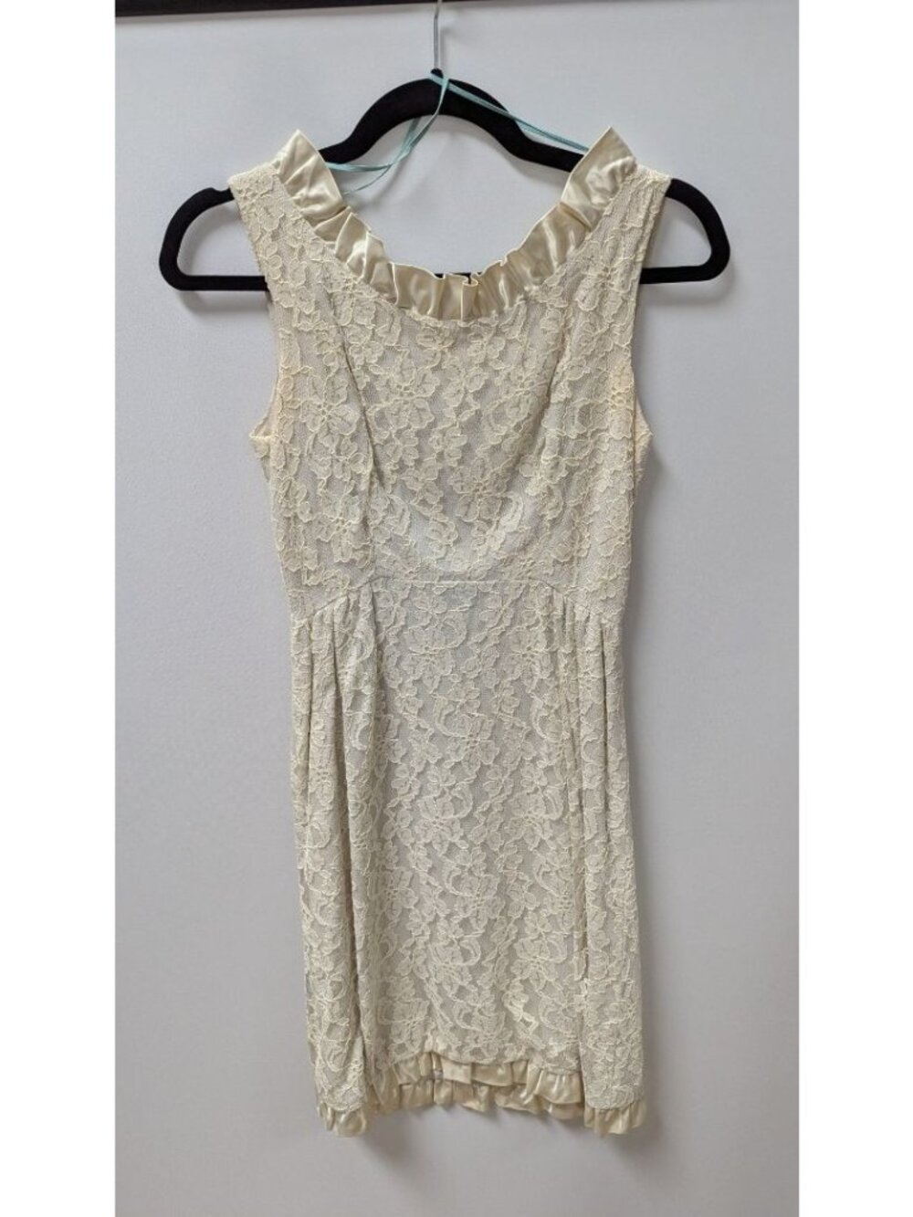 Ivory Lace Sleeveless Mini Dress